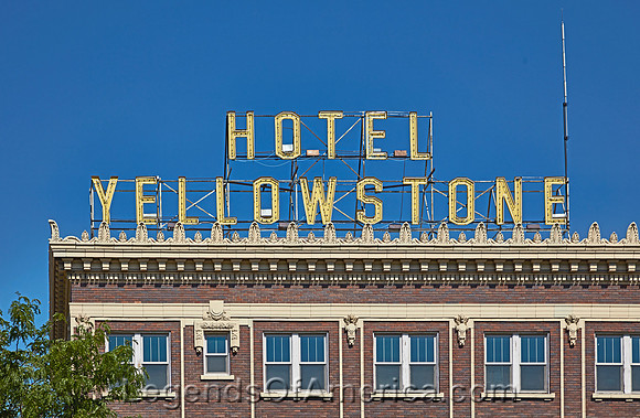 Pocatello, ID - Hotel Yellowstone