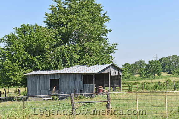 Morehead, KS - Shed