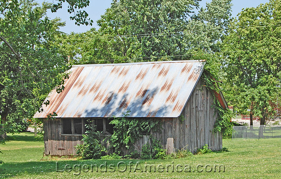 Colony, KS - Old Barn
