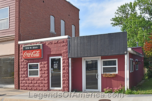 Chanute, KS - Cola