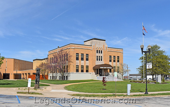 Camdenton, MO - Camden County Courthouse