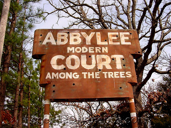 Marshfield, MO - Abbylee Modern Court Sign - 2