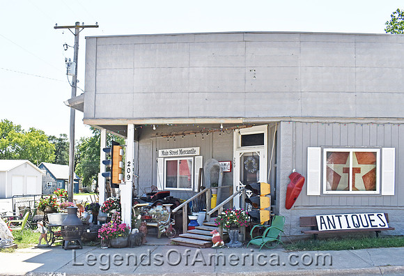 Westmoreland, KS - Antiques