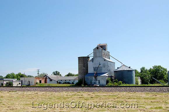 Pleasanton, KS - Grain Storage