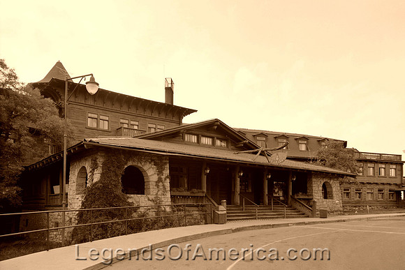 Grand Canyon, AZ - El Tovar Hotel Vintage