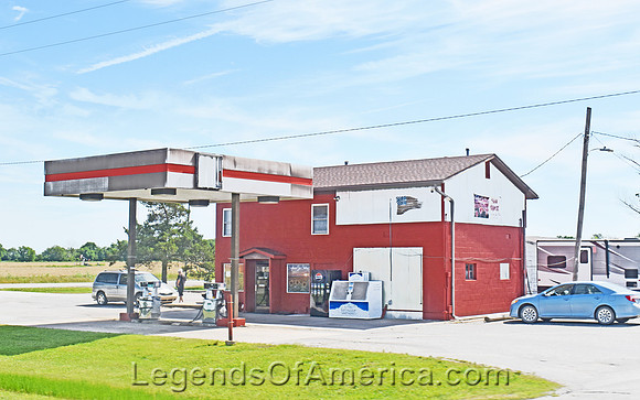 Elk City, KS - Gas Station