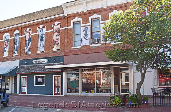 Marquette, KS - Business Buildings