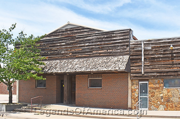 Wellington, KS - Business Buildings - 4
