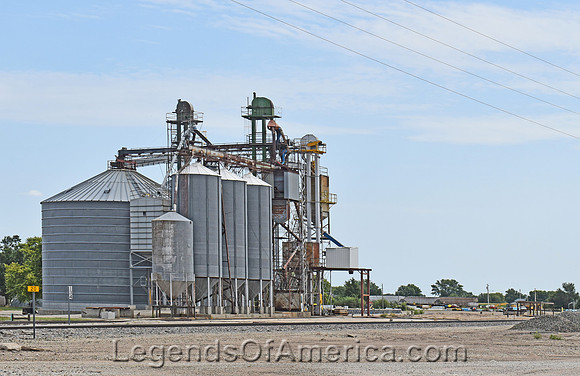 Courtland, KS - Silos