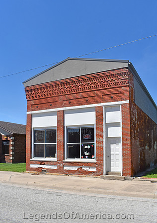 Moran, KS - Business Building