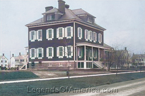 Delaware City, DE - Fort Dupont Hospital in about 1920.