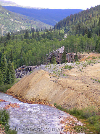 Ouray, CO - Uncompahgre River & Mining Remains