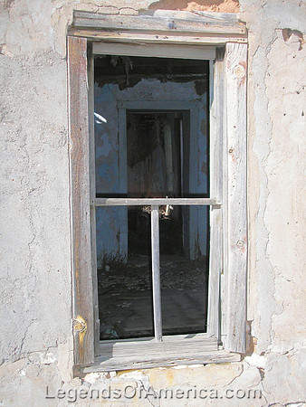 Yeso, NM - Window