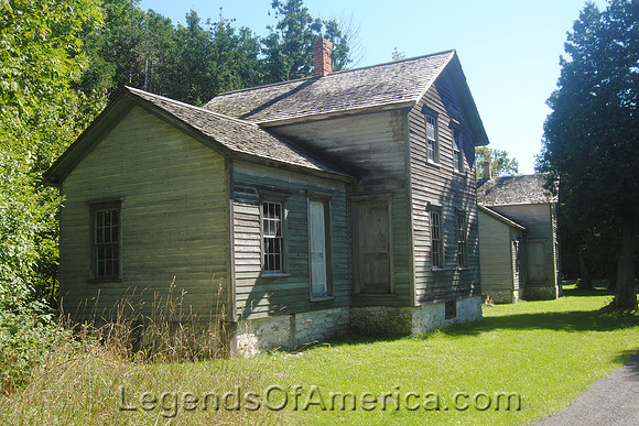 Fayette Historic Park, MI - Middle Class Neighborhood
