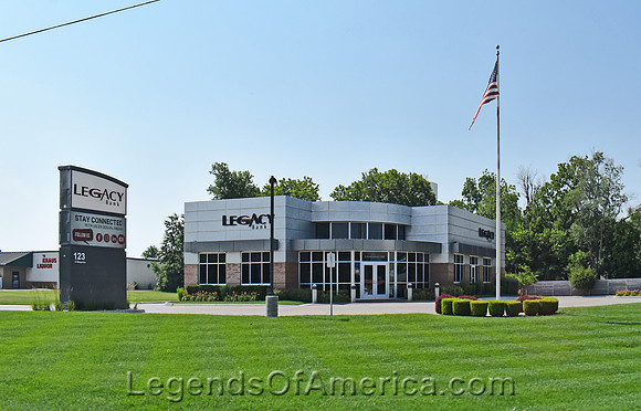 Colwich, KS - Bank