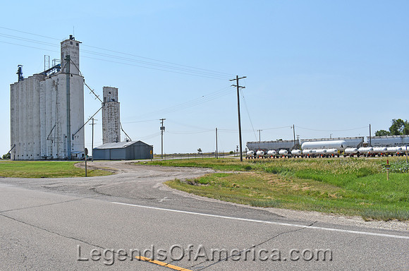 Frederick, KS - Grain Elevators & Tanks
