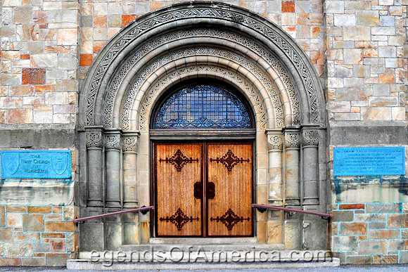Plymouth, MA - Church Doors