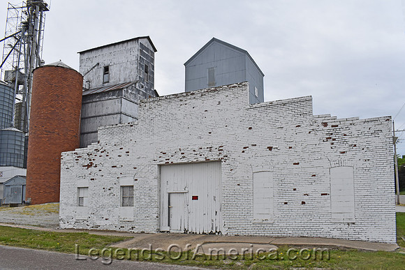 Hiawatha, KS - Agriculture Buildings