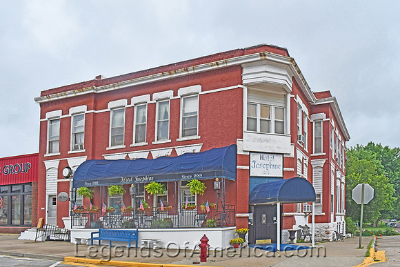 Holton, KS - Hotel Josephine