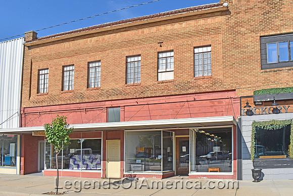 Belleville, KS - Business Building - 3