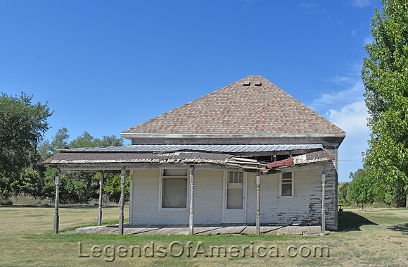 Lebanon, KS - Old House