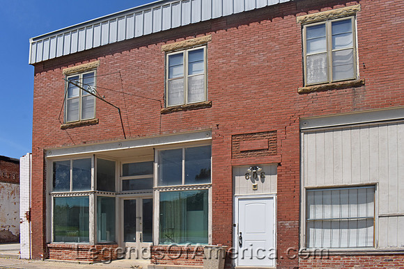 La Harpe, KS - Building - 2