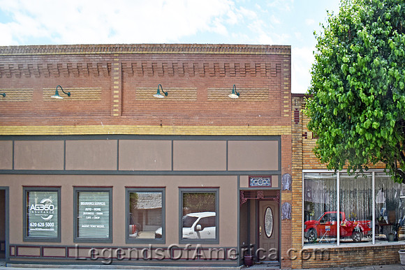 Canton, KS - Business Buildings