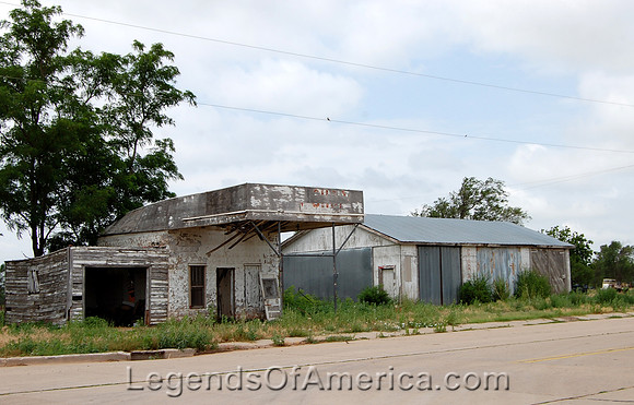 Texola, OK - Station-Garage