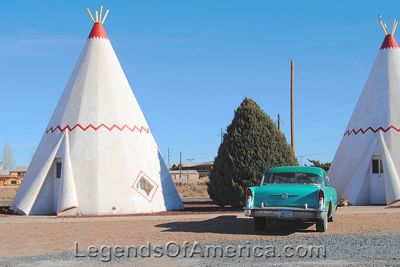 Holbrook, AZ - WigWam Motel Car
