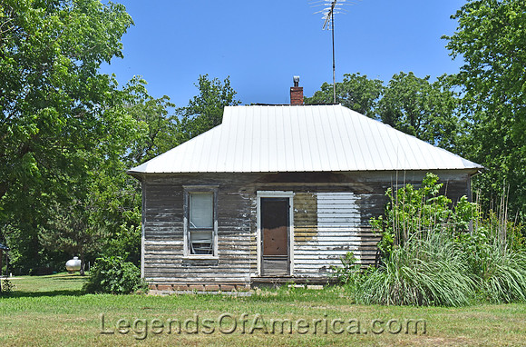 Drury, KS - Old House