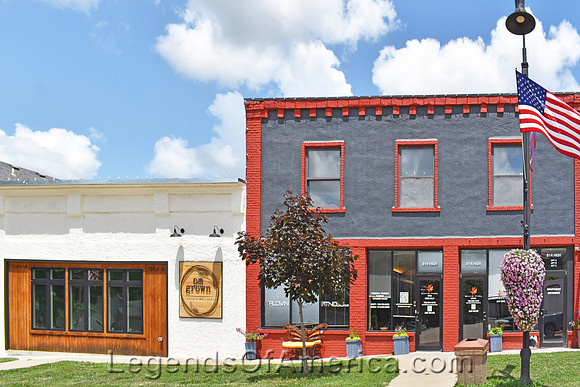 Baldwin City, KS - Business Buildings