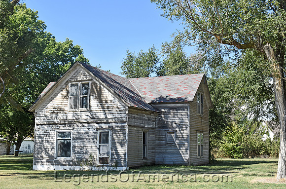 Lebanon, KS - Old House - 2