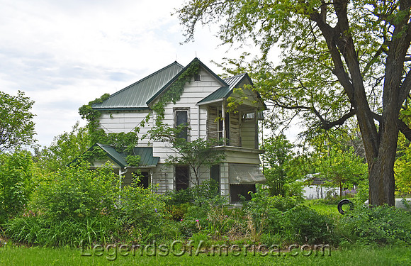 Willis, KS - Overgrown House
