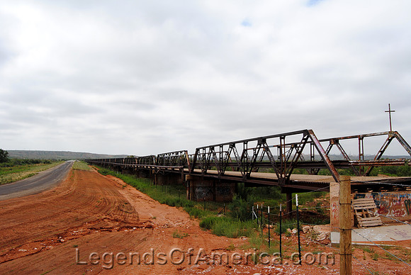 Plemons, TX - Bridge Across Canadian River
