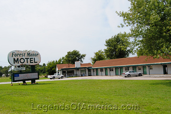 Lebanon, MO - Forest Manor Motel