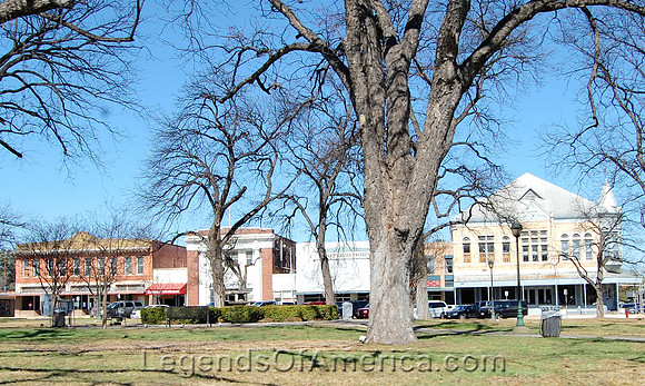 Uvalde, TX - Historic Square