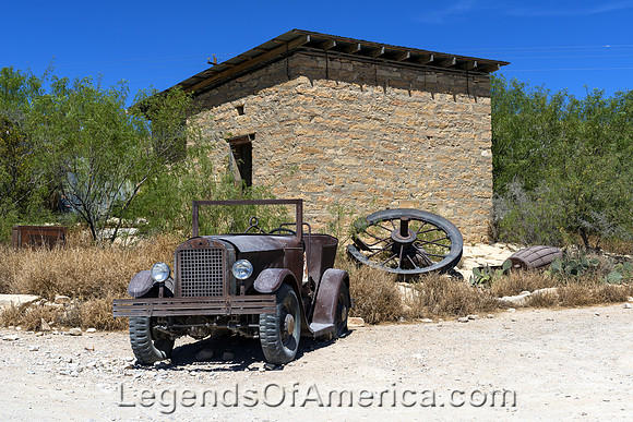 Terlingua, TX - Old Car