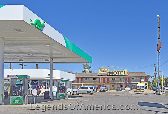 Denver, CO - Hotel & Gas ColfaxAvenue