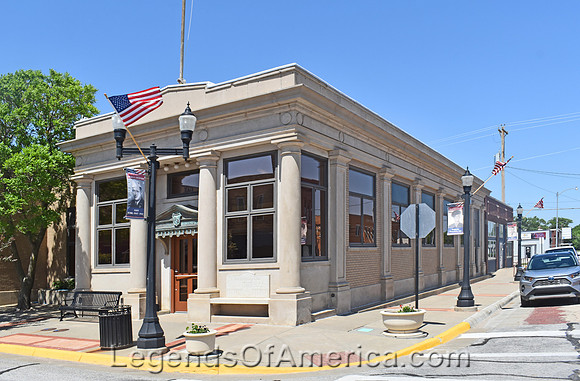 Ellsworth, KS - Bank