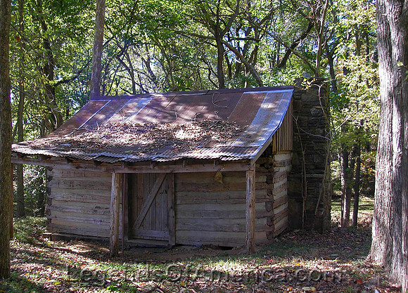 Scenic 7 Byway, AR - Cabin