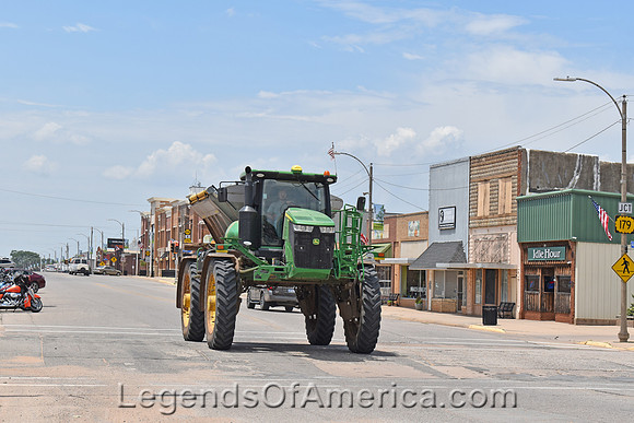 Anthony, KS - Main Street Tractor