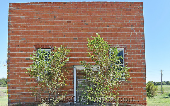 Ludell, KS - Brick Building