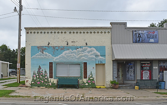 Pomona, KS - Business Buildings