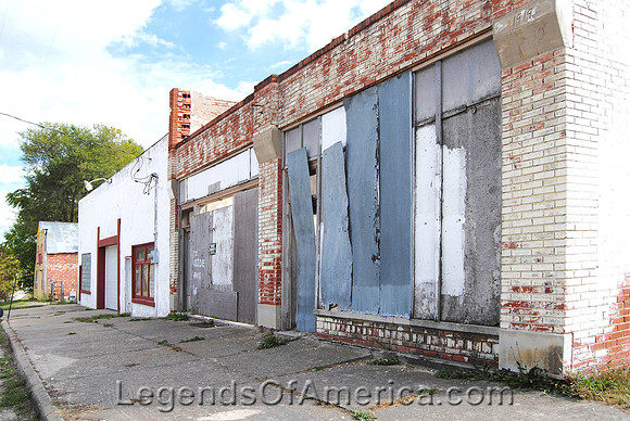 New Hampton, MO - Buildings - 2