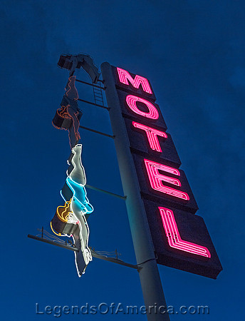 Mesa, AZ - Old Starlight Motel Sign