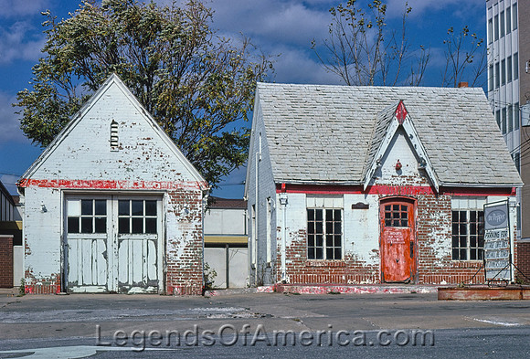 Springfield, MO - Old Gas Station, 1979