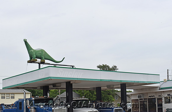 Abilene, KS - Sinclair Station