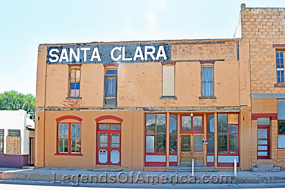 Wagon Mound, NM - Santa Clara Hotel