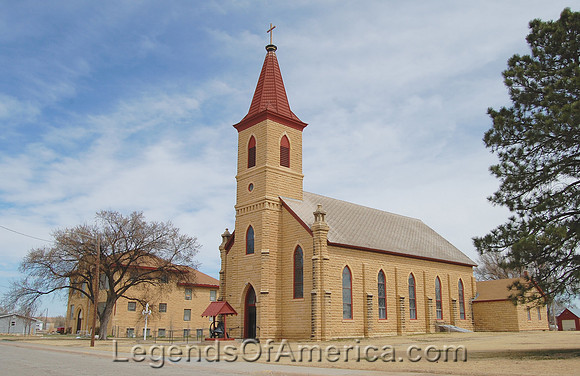 Schoenchen, KS - Church & School