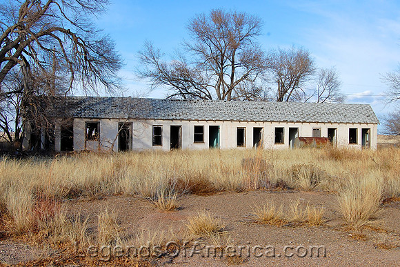 Glenrio, TX-NM - Old Motel